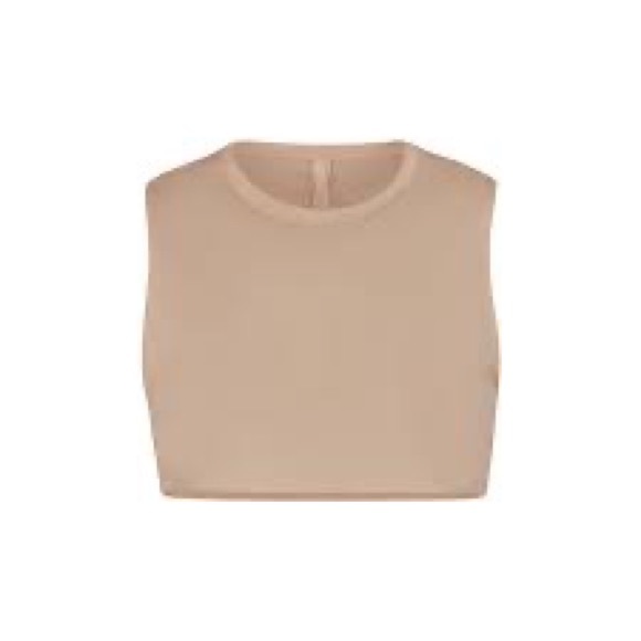 Kim’s Sleep Super Cropped Tank - Picture 8 of 9